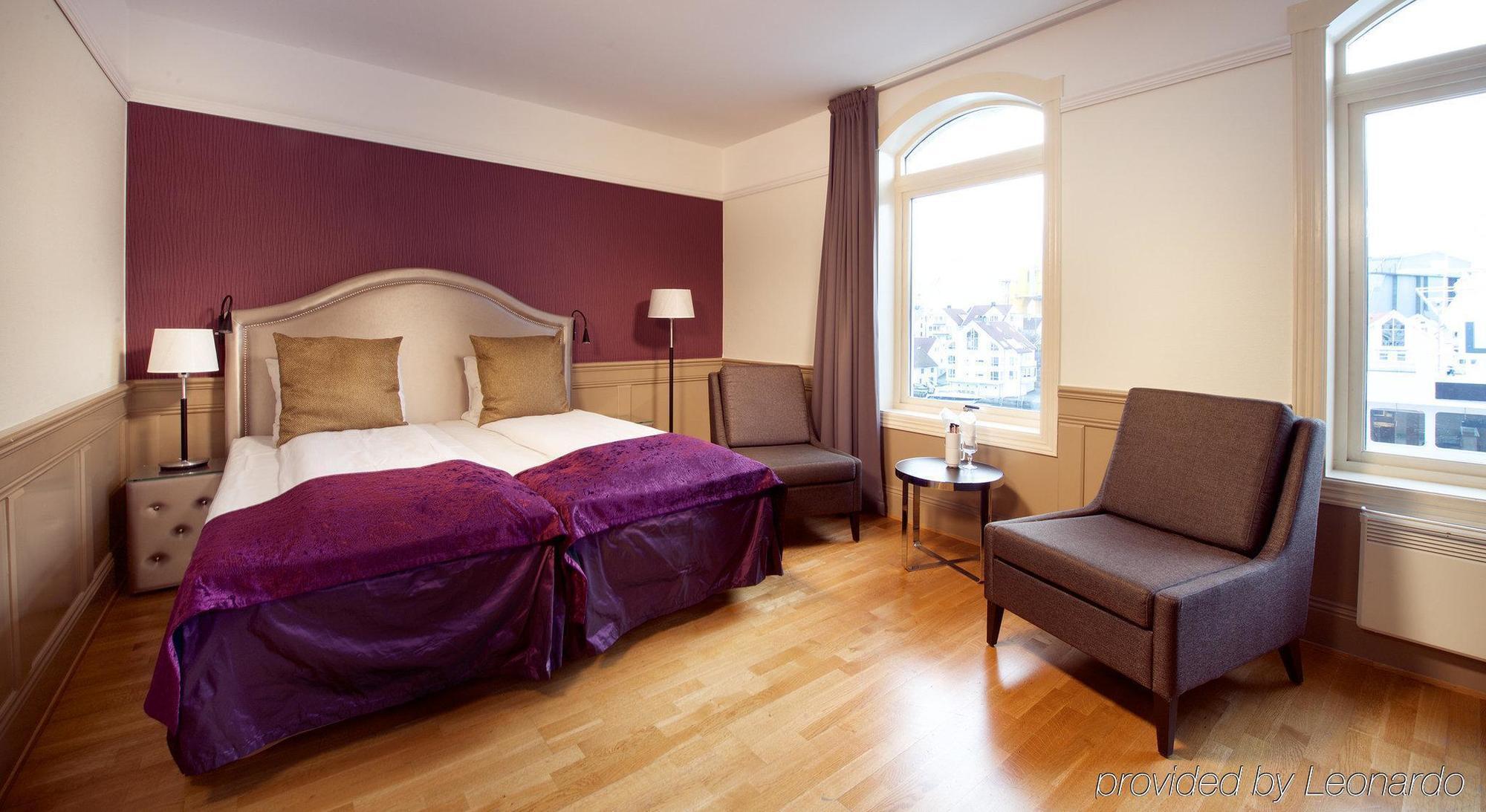 Home Hotel Amanda Haugesund Buitenkant foto
